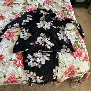Floral pajamas 3x